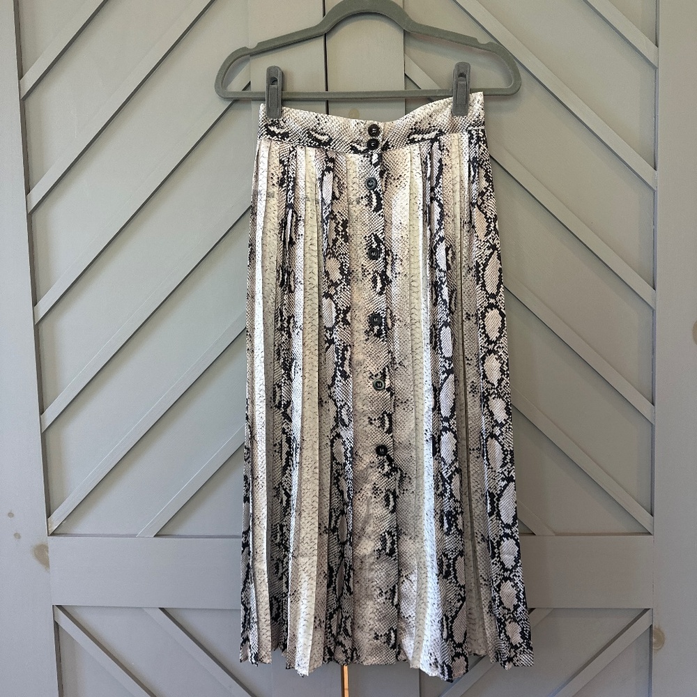 Snake Print Satin pleated midi skirt